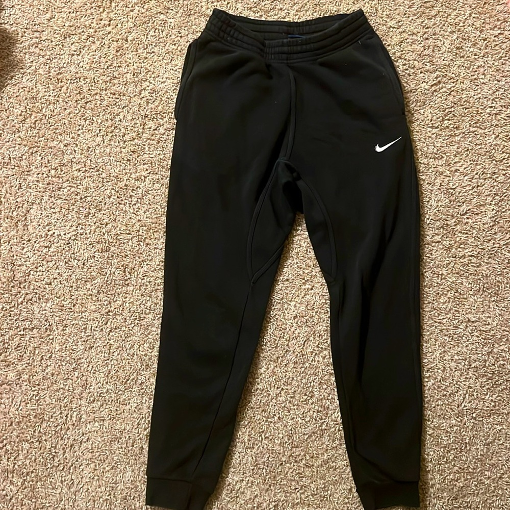 Nike sweats, women’s small